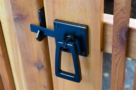 metal gate lock hardware